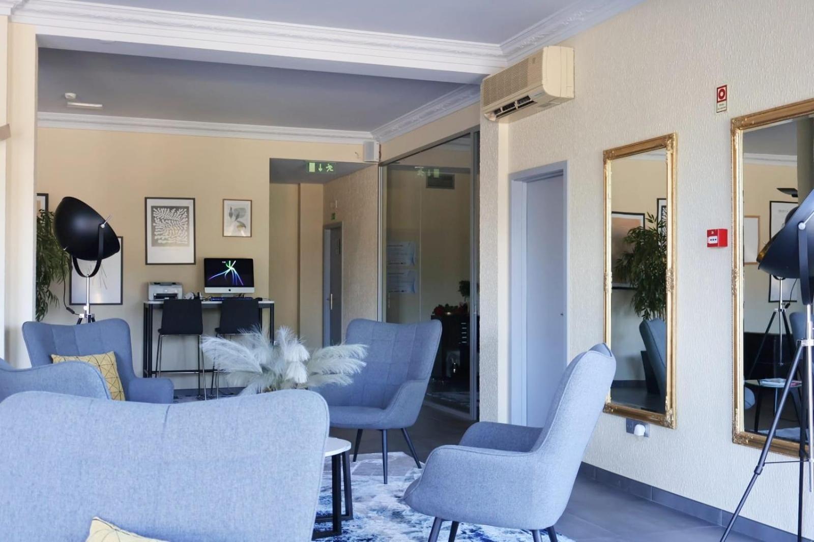 Hotel Santhyago Trofa Exteriör bild